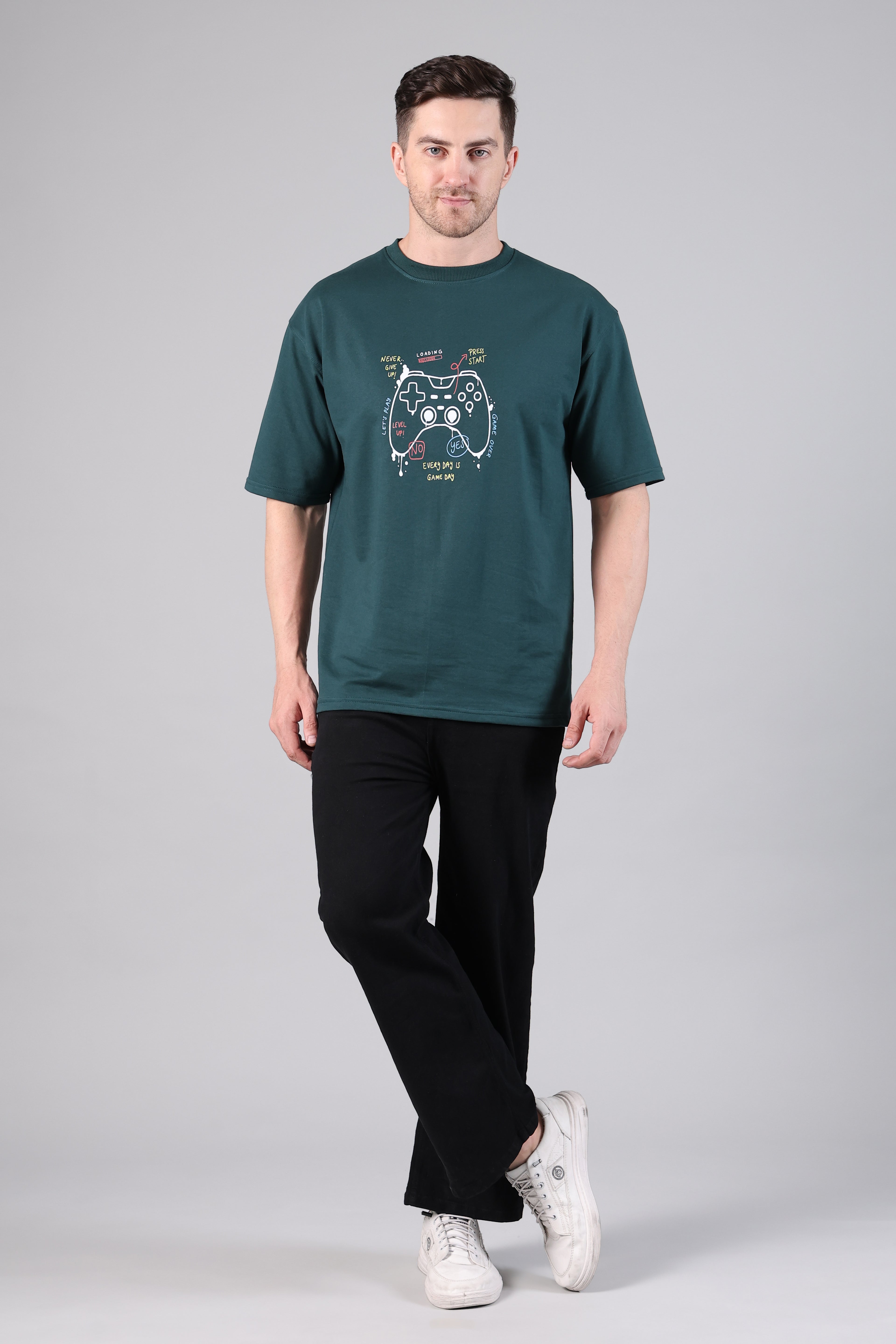 Retro Gamepad Graphic Relaxed Fit T-Shirt (Dark Green)